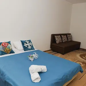  Апартаменты Reliablehouse 2-х комнатная квартира в центре